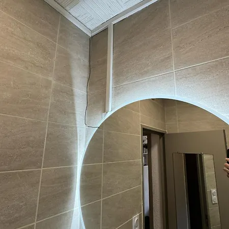 Lejlighed Meuble Pres De La